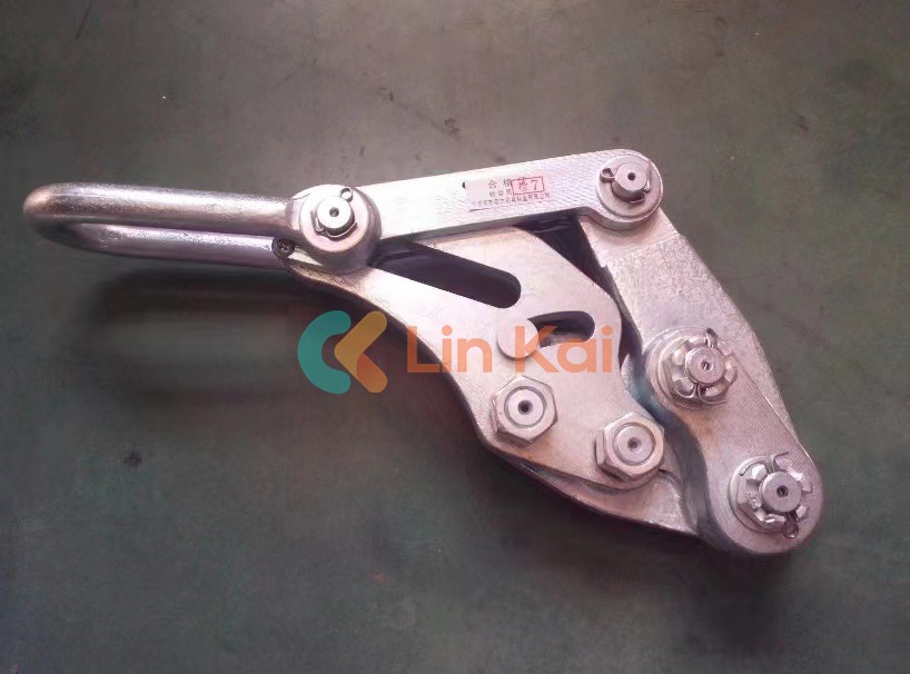 Earth Wire Self Gripping Clamps